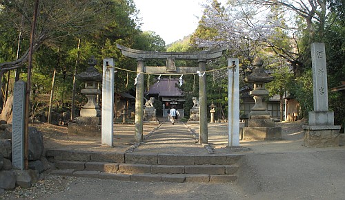 酒折神社