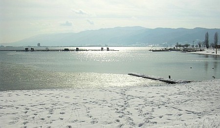 諏訪湖
