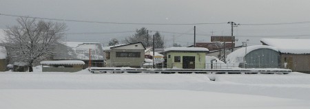 西明寺駅