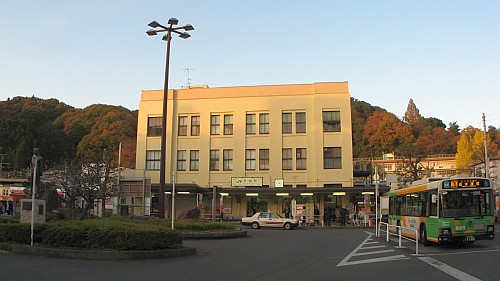 青梅駅