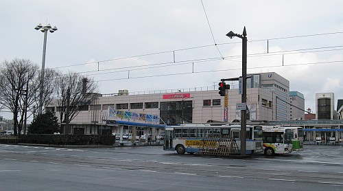 富山駅