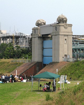 川崎河港水門