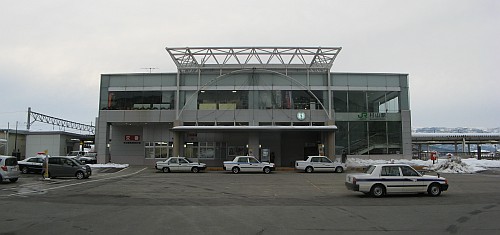 村山駅