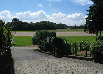 東京大学検見川総合運動場