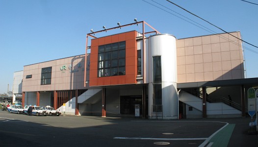 小机駅