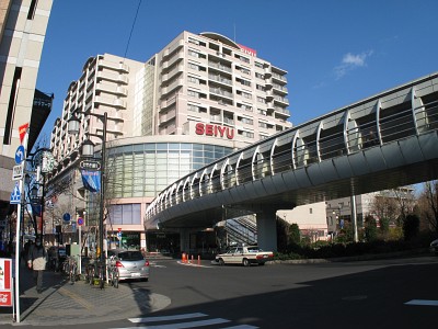 清瀬駅前の西友