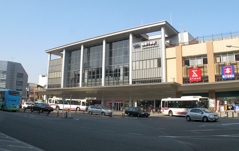 高幡不動駅