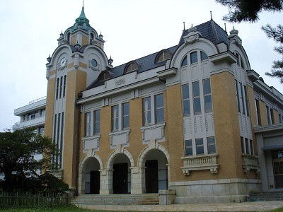 郡山市郡山公会堂