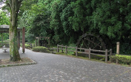 世界の水車