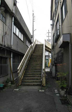 関が原歩道橋